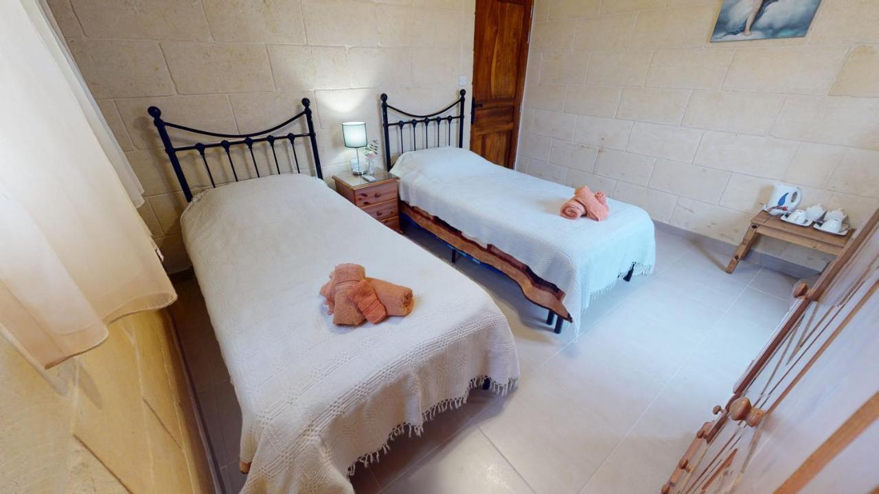 Qala Bed&Breakfast With Swimming Pool - Il-Wenniessa Exterior foto